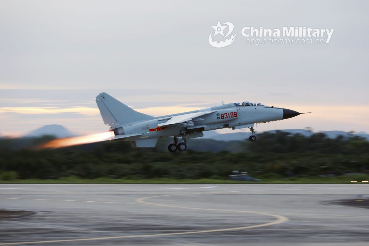 China-bomber