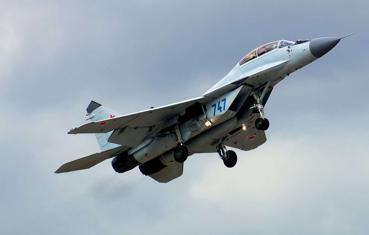 Russian Heavyweight Mig 35 To Compete With India S Hal Tejas Pak S Jf 17 For Malaysian Fighter Jet Contract