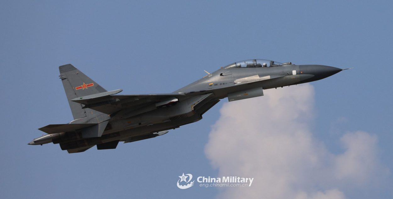 Chinese Su-30 Fighter Jets Buzz Taiwanese Defenses As PLA Continues ...