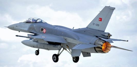 Turkey F-16