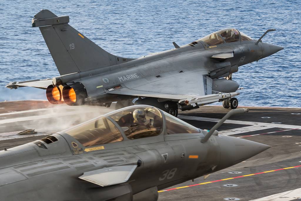 Rafale-M Accident: French Marine Jet Faces Mid-Air Snag In Malta As India Evaluates Dassault Fighters For Navy