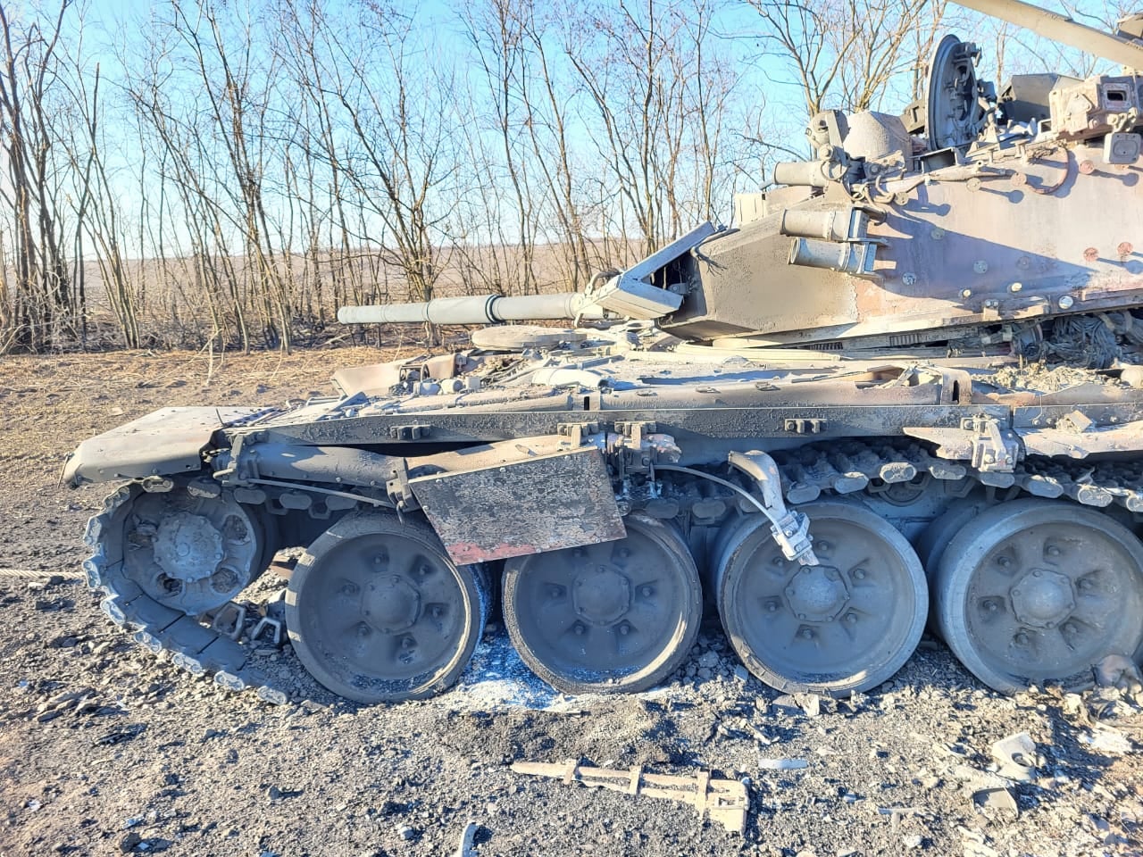 today techs T-90Russia