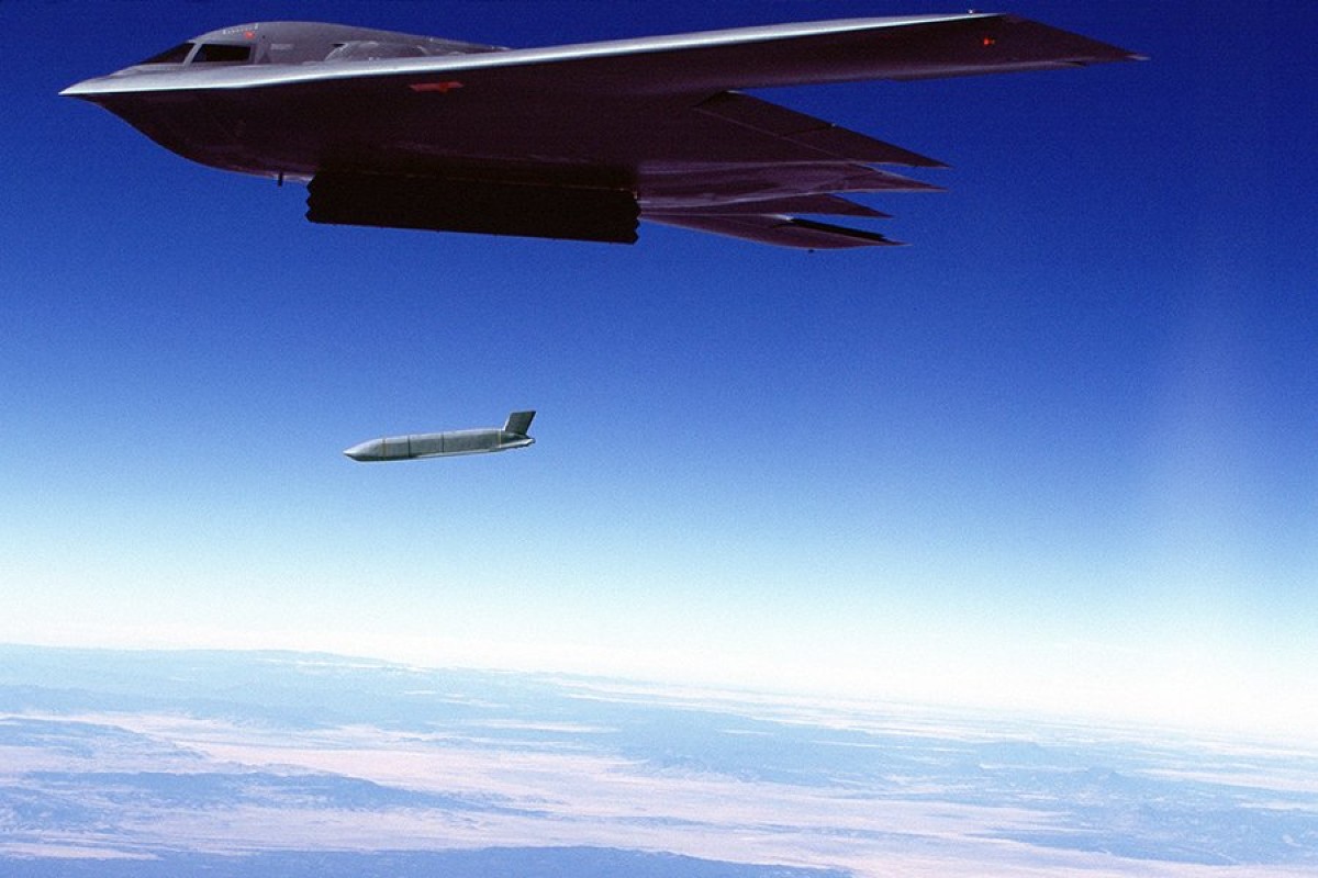 B-2 Bombers long range missiles