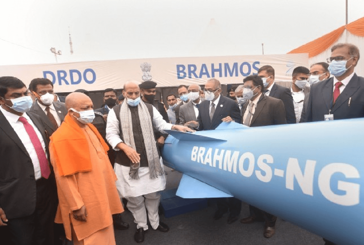 India’s BrahMos Missile Faces Korean, Japanese, German Challenge; Delhi ...