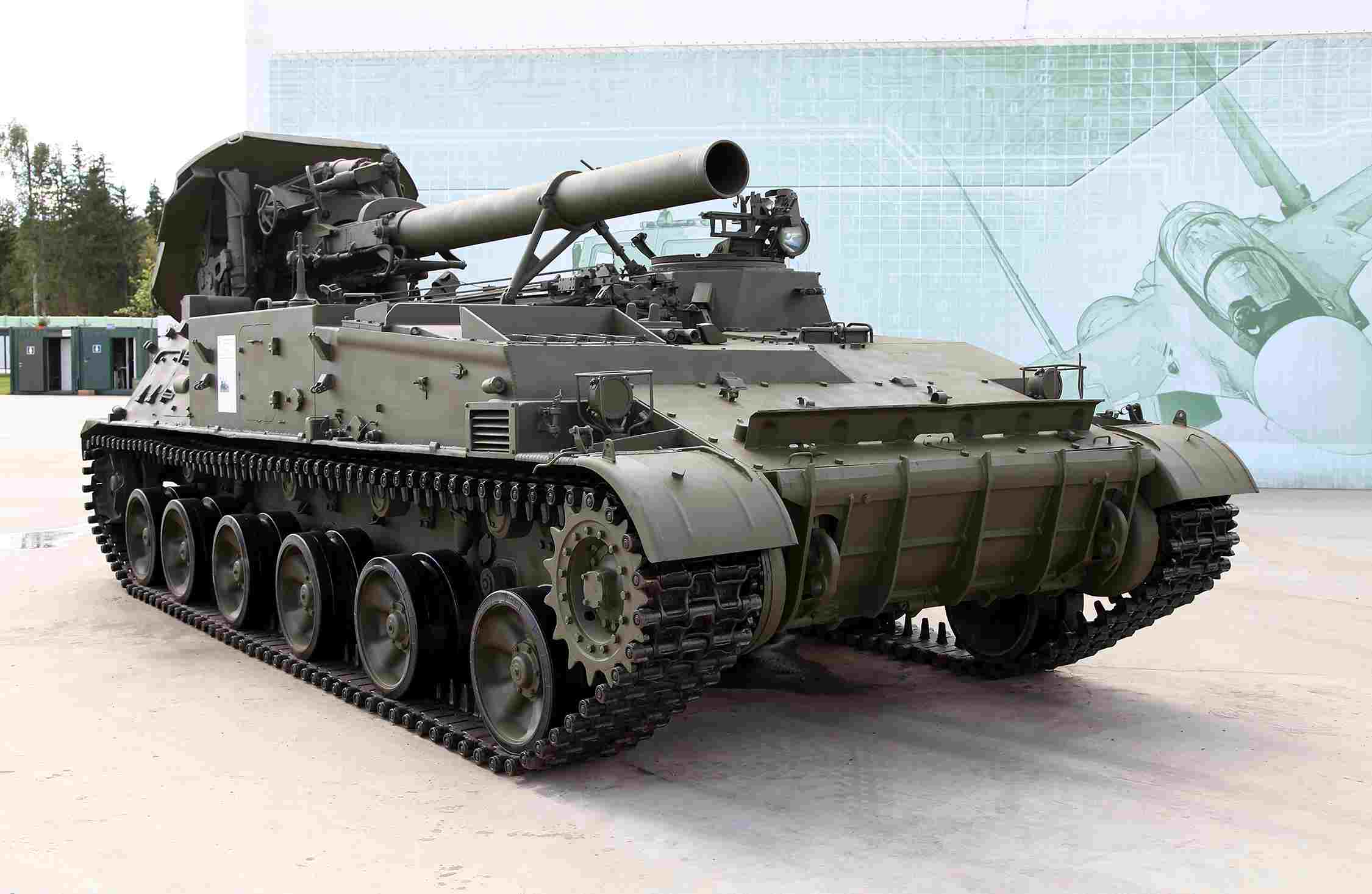 Russia Unleashes 'World's Most Powerful' Self-Propelled Mortar 2S4 ...