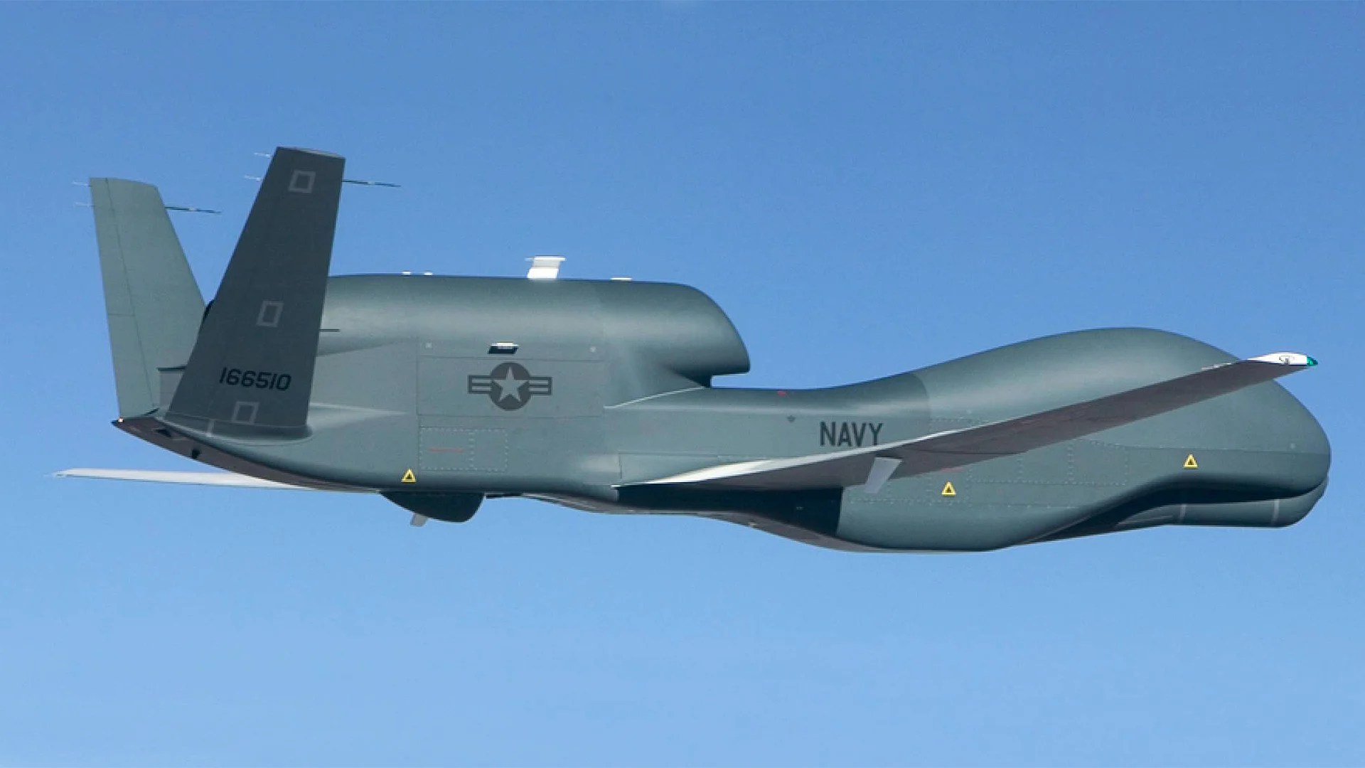 NATO’s ‘Notorious’ RQ-4B Global Hawk Again Spotted Near Crimea; Hardliners Slam Restraint, Demand Hitting UAV