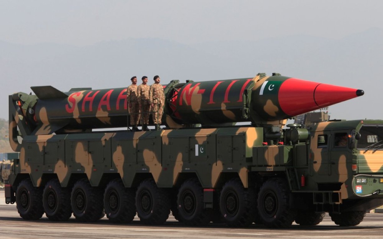 Pakistan nuclear weapons