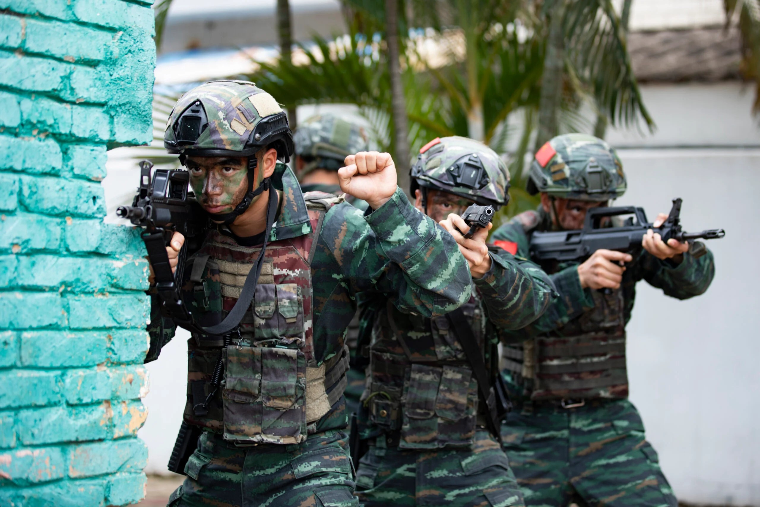 Chinese troops practicing house-breaching and room-clearing tactics