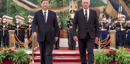 Chinese President Xi Jinping with Cuban President Miguel Diaz-Canel