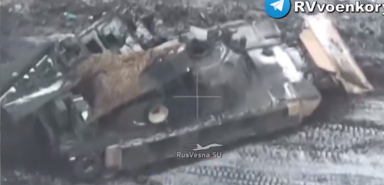 3rd US Abrams Tank 'Bites The Dust' In Ukraine War; Russians Calls It ...