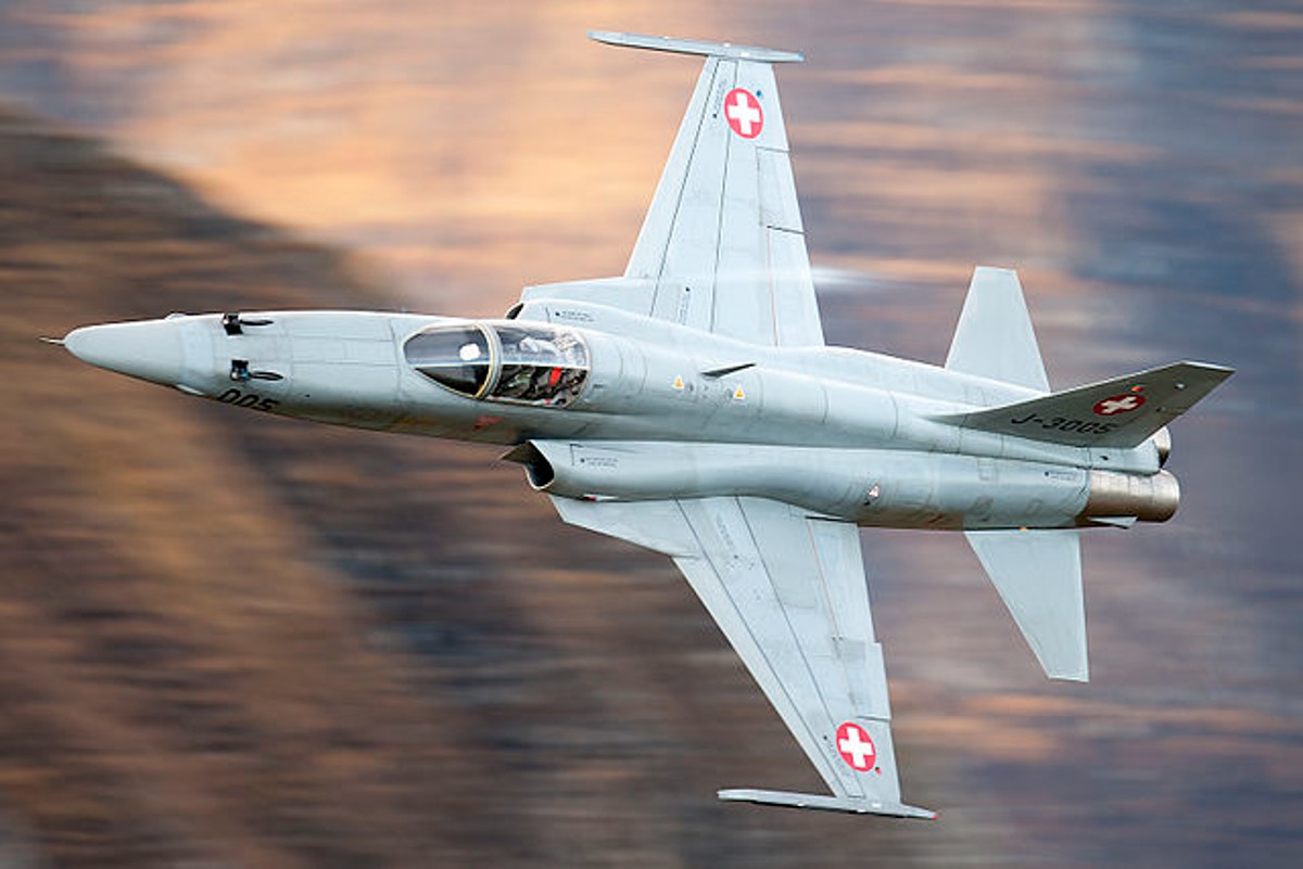 'Tiger Back In Den'! US Buys 22 F-5 Fighter Jets From Switzerland; Gets ...